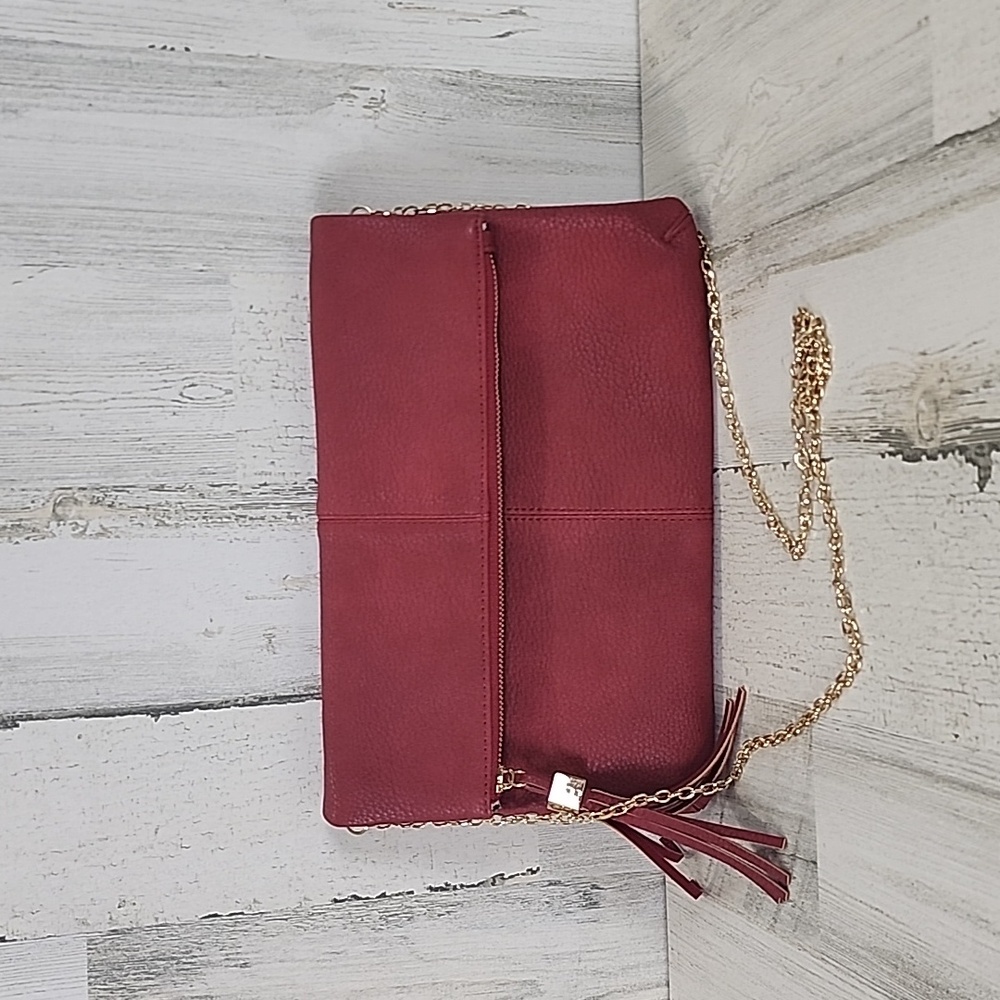 Moda Luxe barn red pebbled vegan leather fold down crossbody purse bag goldtone